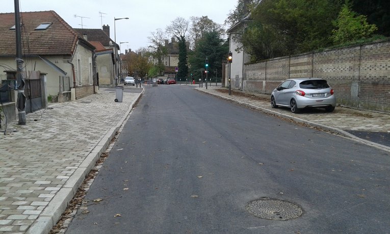Y-aura-t-il une piste cyclable rue Lt Pierre Murard à Troyes ?